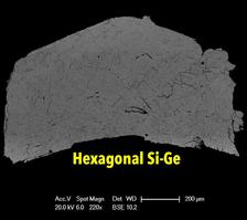 Backscattered electron microscopy image at different magnifications of a recovered Si-Ge sample.